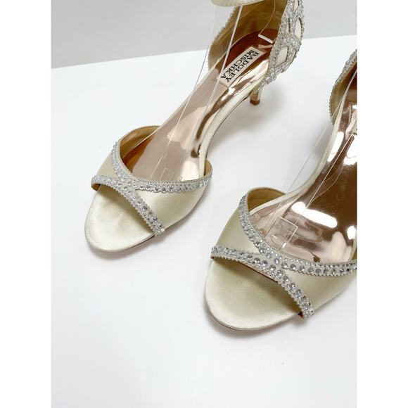 Badgley Mischka Ivory Gillian Satin Crystal Low Heel 8.5 - Picture 2 of 8